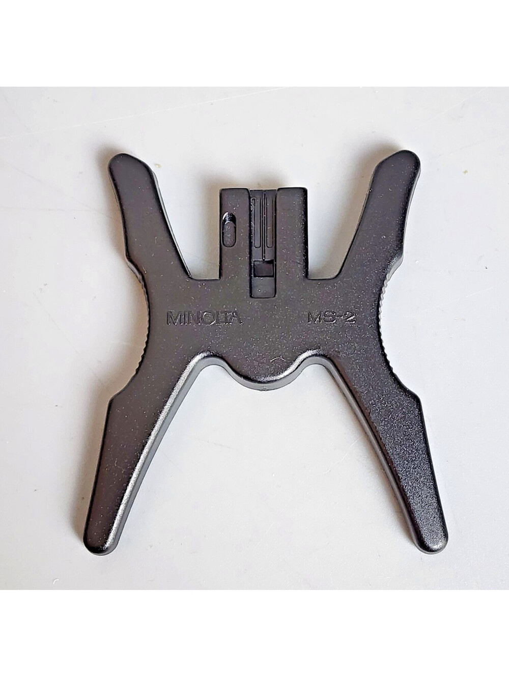 Minolta Dynax MS-2 Flash Stand for Dynax Shoe Camera Flash